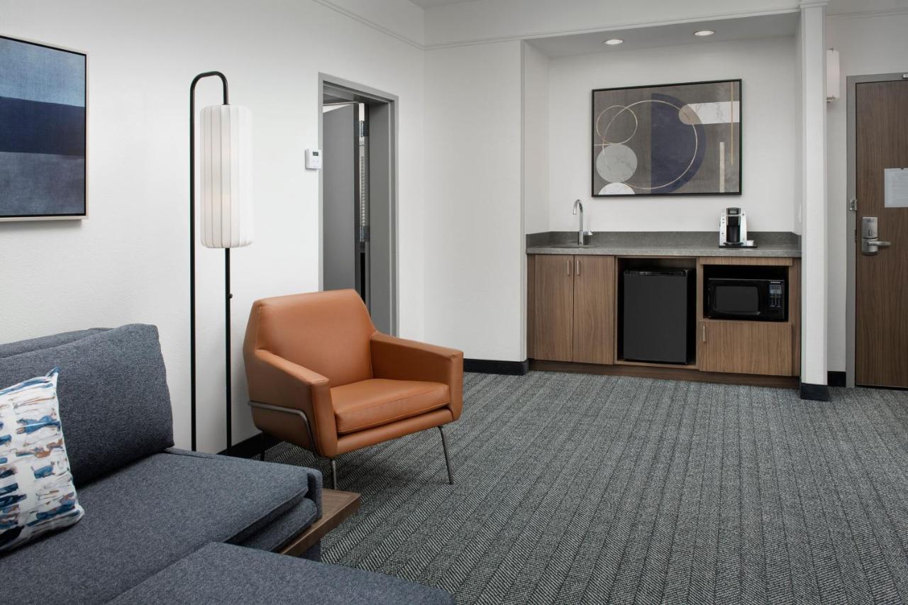 Courtyard By Marriott Savannah Downtown - Historic District Εξωτερικό φωτογραφία