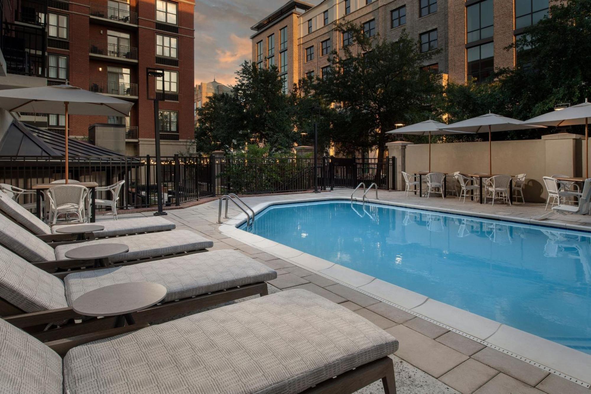 Courtyard By Marriott Savannah Downtown - Historic District Εξωτερικό φωτογραφία